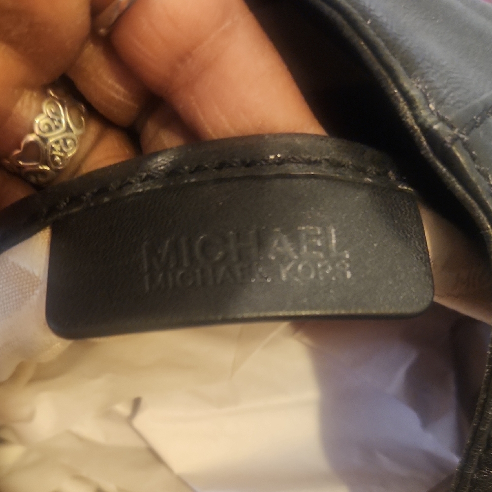 Michael Kors Black Leather Shoulder Bag w Studded Sides, Gold Accents, Guitar S - Picture 2 of 10